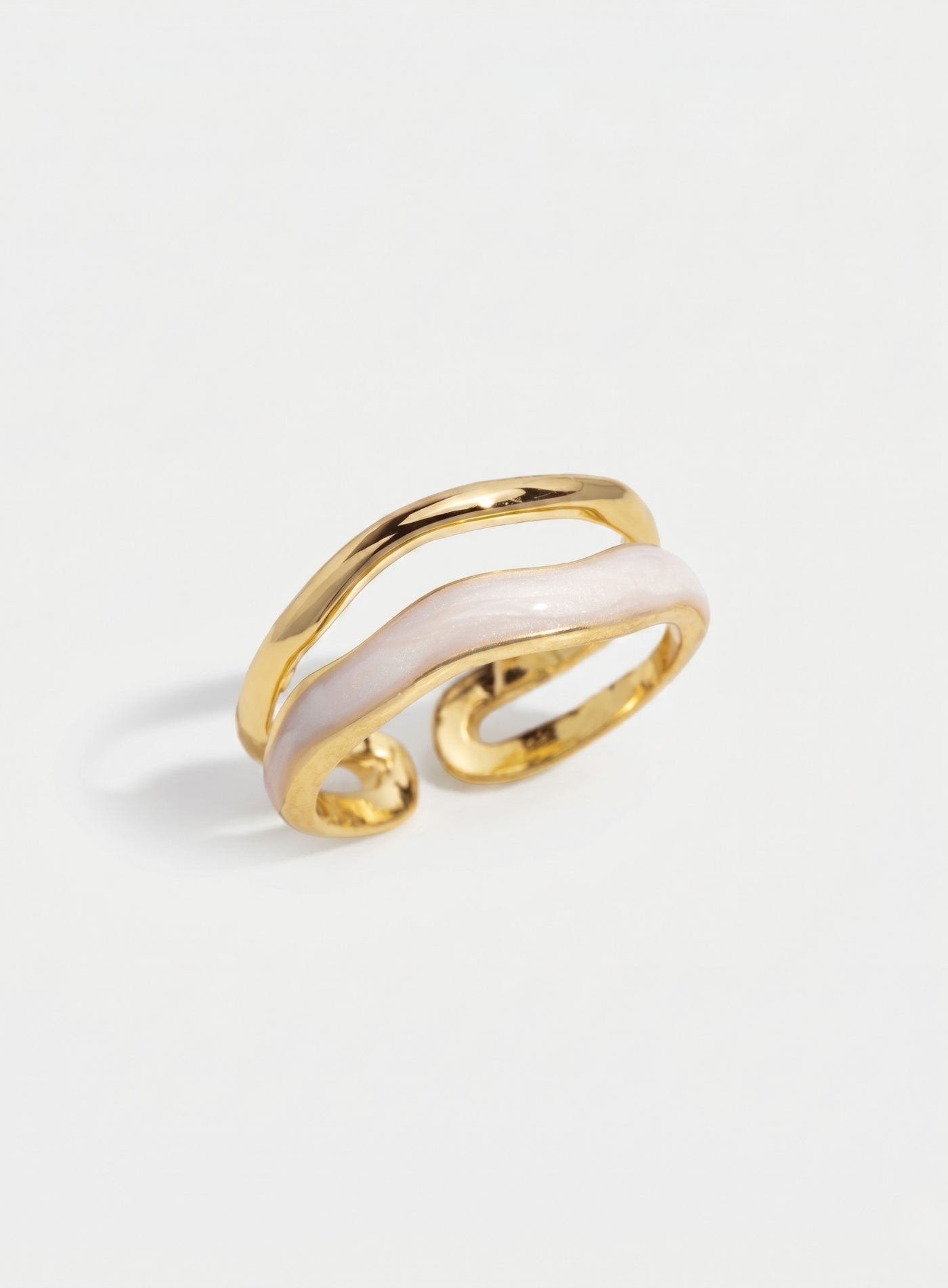 Anel Onda Dourada