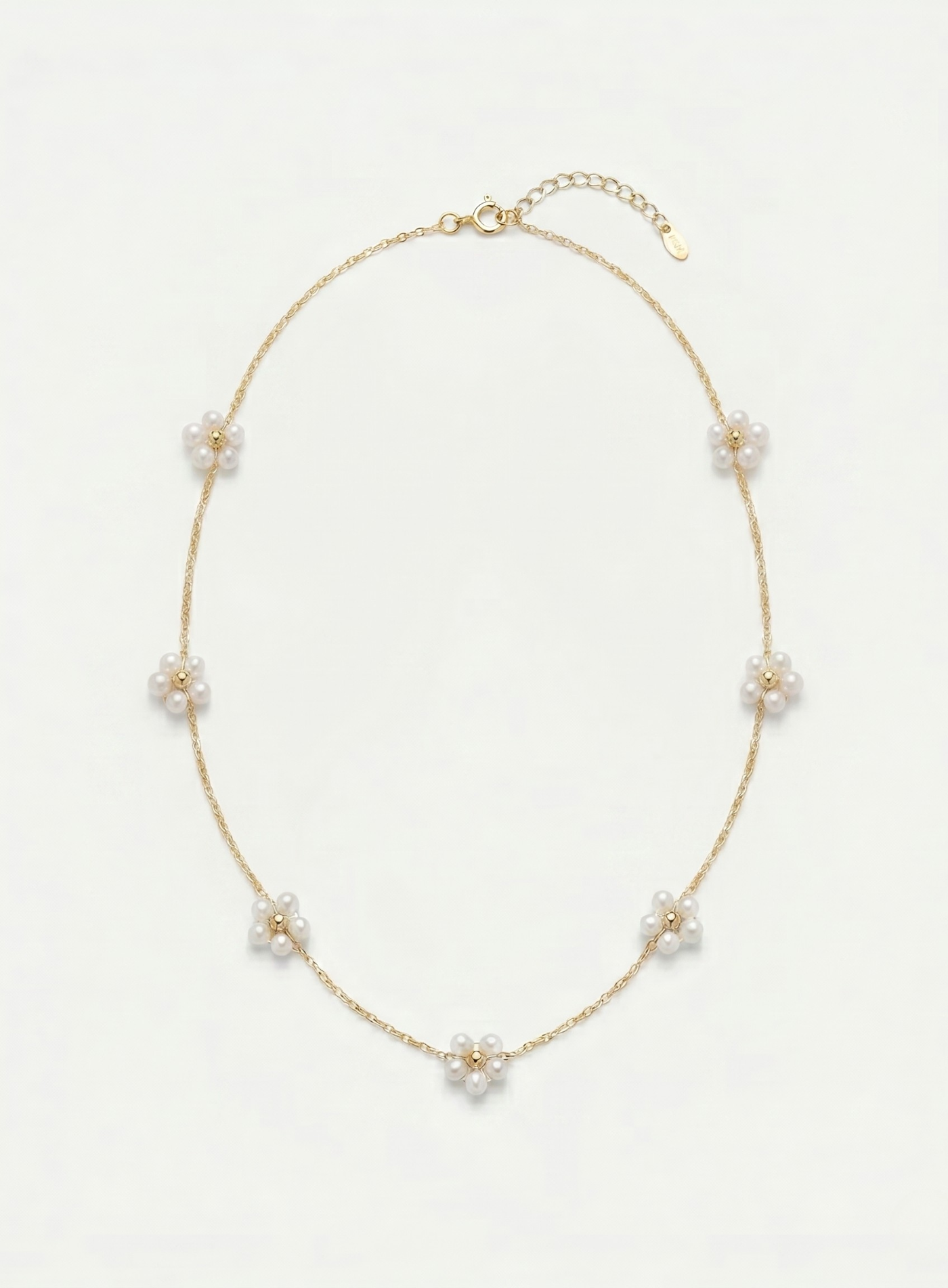 Collar Elegance Floral