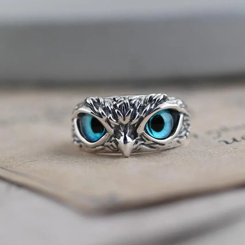 Anillo Ajustable Búho de la Buena Suerte en Plateado con Ópalo