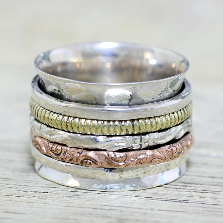 Anillo vintage en oro y plata con rosa